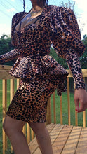 Load image into Gallery viewer, Bronze Leopard Set