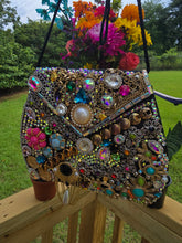 Load image into Gallery viewer, Such a show off Glam bag