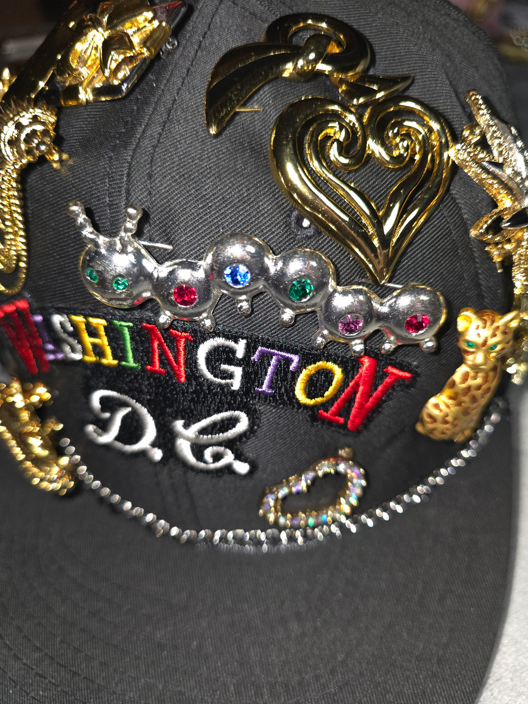Brooch hat
