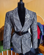 Load image into Gallery viewer, Paisley Print Blazer
